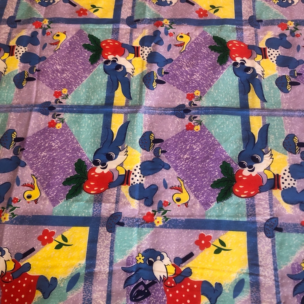✨Rare New Vintage✨ Cutest Graphic Rabbit Print Vintage Fabric - 2 M